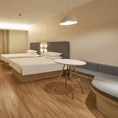 Hanting Hotel Shanghai Pudong Airport Zhuqiao Экстерьер фото