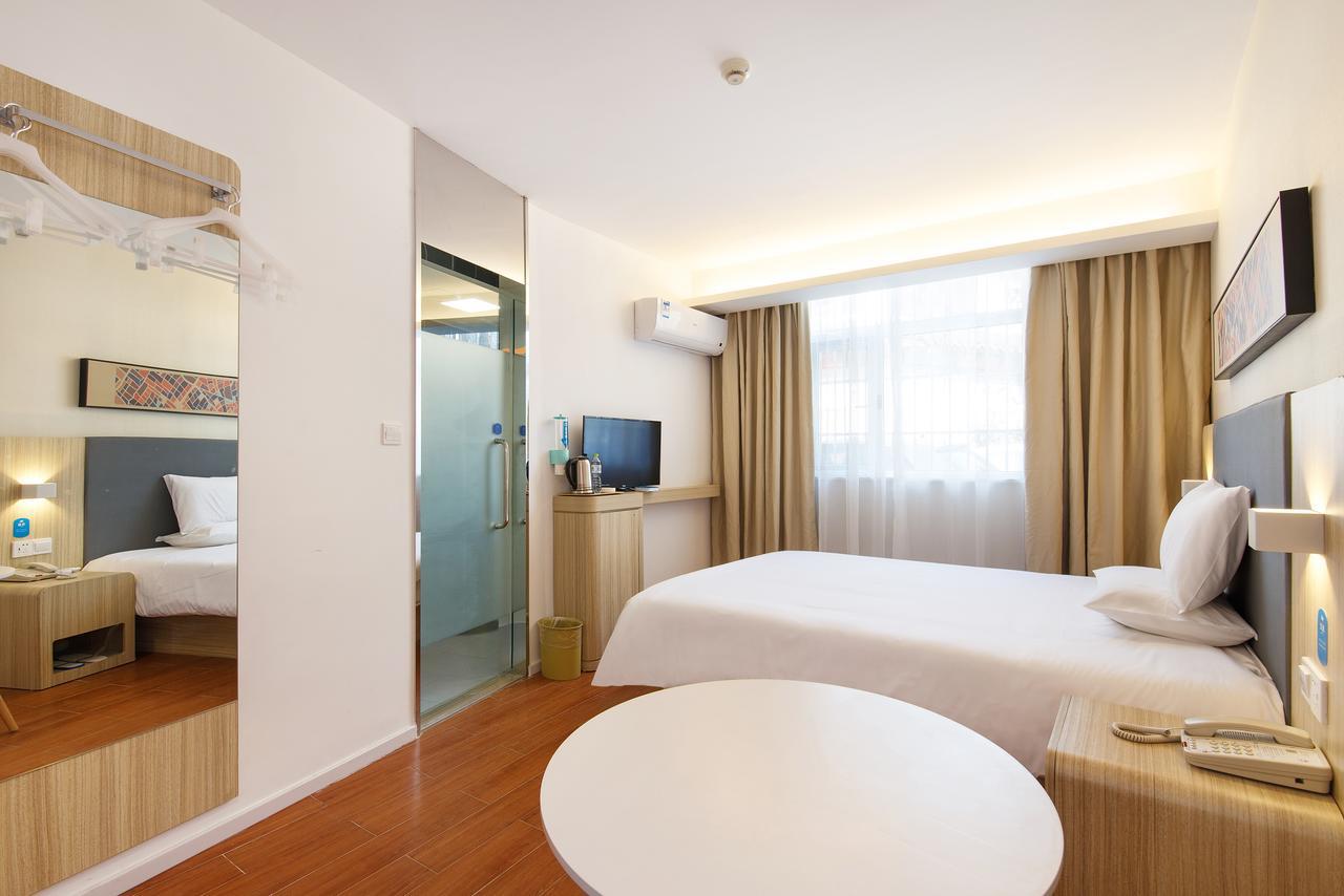 Hanting Hotel Shanghai Pudong Airport Zhuqiao Экстерьер фото