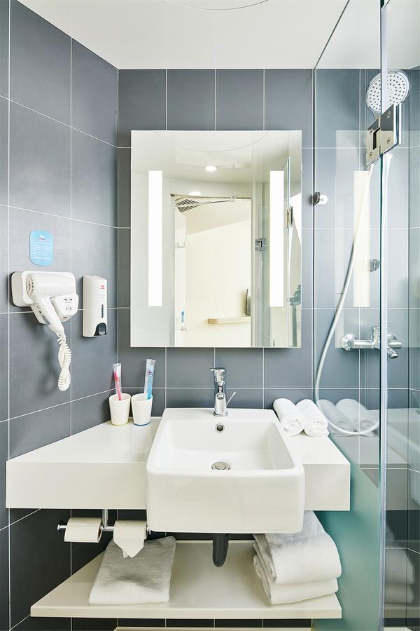 Hanting Hotel Shanghai Pudong Airport Zhuqiao Экстерьер фото
